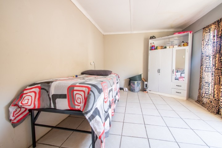 To Let 1 Bedroom Property for Rent in Die Bult North West